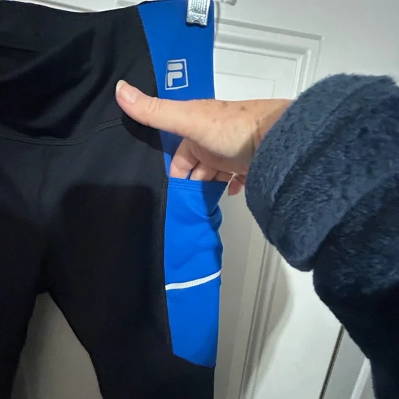 Fila Workout Pants - Picture 5 of 6
